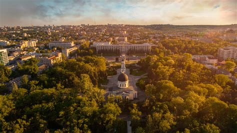 Moldova - Alva Warfield