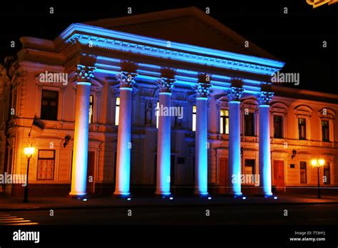 Theater building at night Stock Photo - Alamy