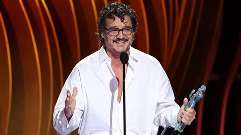 Pedro Pascal admits he's 'a little drunk' in emotional SAG Award speech ...