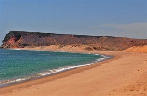 Chapéu Armando Beach, Namibe | Most beautiful beaches, Beautiful ...