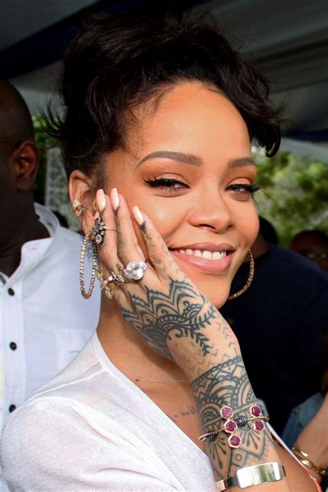 TheGoldCoastQveen | Rihanna tattoo, Rihanna hand tattoo, Rihanna