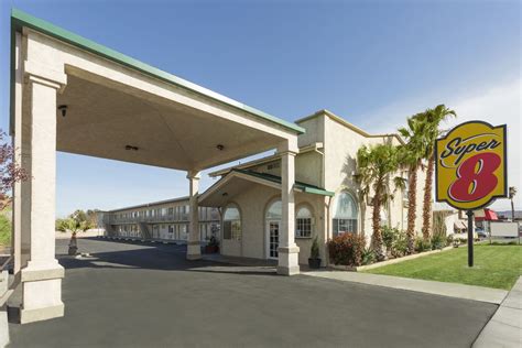 Super 8 by Wyndham Ridgecrest | Ridgecrest, CA Hotels