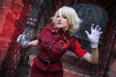 Hellsing Cosplay – Telegraph