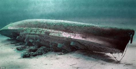 artist interpretation of the wreck of hms repulse[964 x 496] : r ...