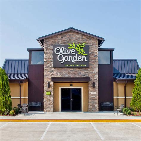 Olive Garden on Twitter: "Celebrating our 36th birthday today! 🎈That ...