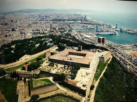 BARCELONA: CASTLE OF MONTJUÏC ~ Beautiful places of Barcelona and Catalonia