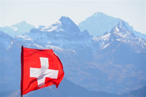 The Switzerland flag: these 17 interesting facts are a big plus