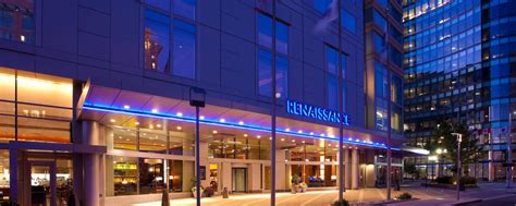 Hotel in the Boston Seaport District | Renaissance Boston Waterfront Hotel