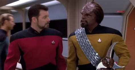 These Hilarious Star Trek Videos Turn Bloopers Into Canon | Gizmodo ...