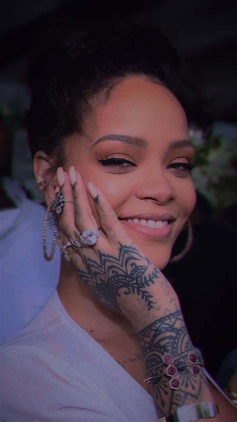 Rihanna Finger Tattoos Diamonds