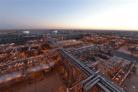 Saudi Arabia to Restore Full Oil Output by Next Week - Source ...