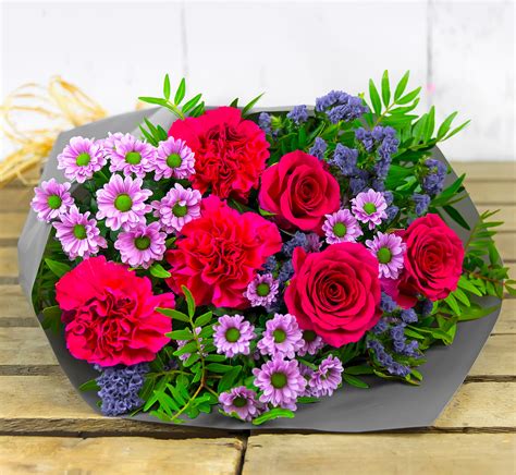 Best Wishes – Flowers with Free Delivery - Zantini Chrysanthemums ...