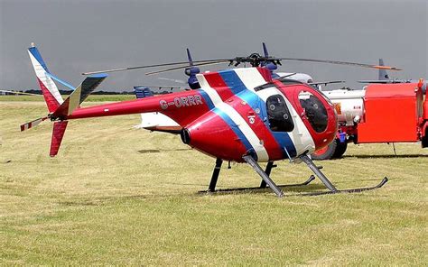 A Hughes 500 Model 369HS | Helicopter, Helicopter price, Gunship