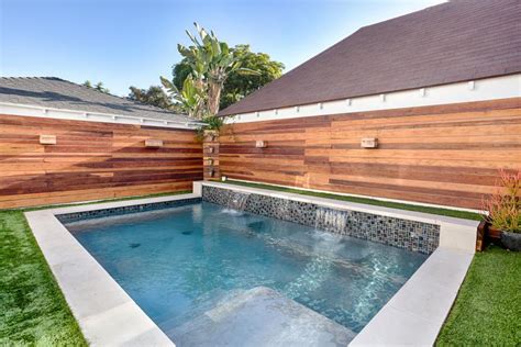 Swimming Pool Design Ideas for Small Backyards | HGTV