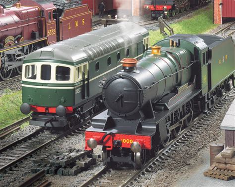 Train Sets and Rolling Stock | Hornby UK