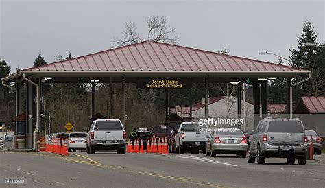 Fort Lewis Commissary, Washington – Military Bases