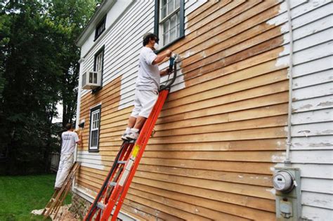 The only guide to painting aluminum siding that you'll need