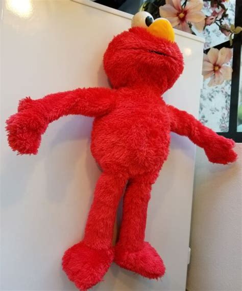 ELMO 22" Playskool Sesame Street Interactive Big Hugs Hug Me Talking go ...