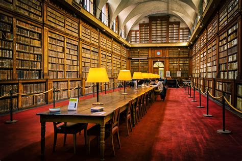 Bibliothèque d'Ajaccio . photo et image | choix des jurys ep Images ...