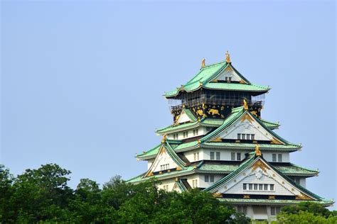 Osaka Castle Park - SNOW MONKEY RESORTS