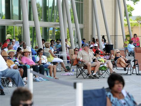 Jazz and Blues Festival Grooves Downtown