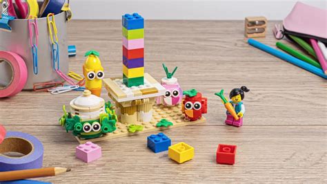 Build a try-something-new tower | LEGO.com for families