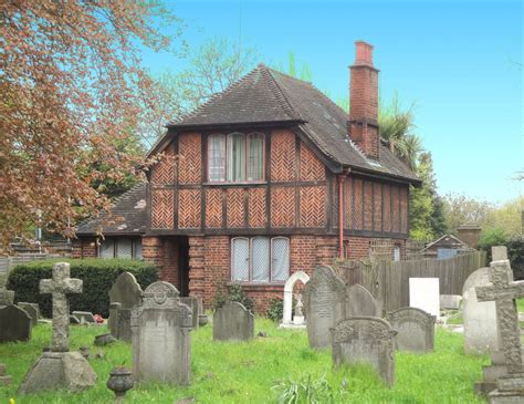 Views of Hammersmith New (Mortlake) Cemetery, London