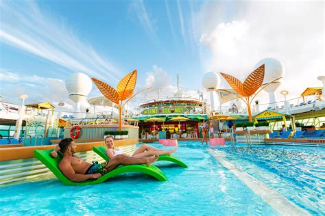 Things to Do | Oasis of the Seas | Royal Caribbean Cruises