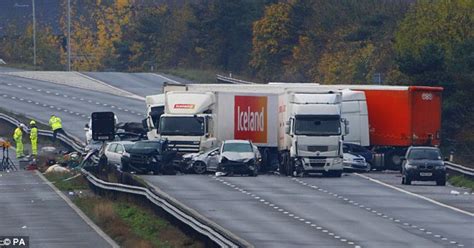 M5 crash victims: Boyfriend's vigil for Emma Barton who lost her family ...