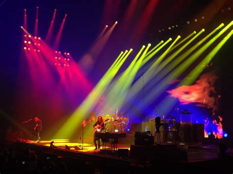 Rush "R40 Live 40th Anniversary" Tour Pictures - SAP Center at San Jose ...