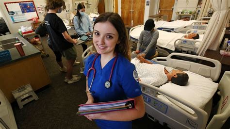 Nursing schools see applications rise, despite COVID burnout