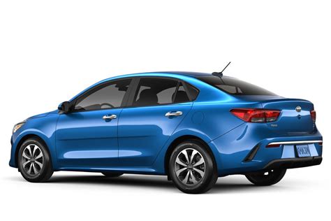 2022 Kia Rio sedan pictures