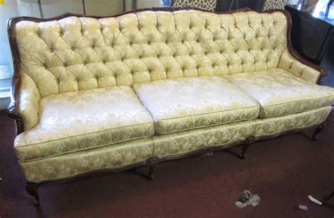 UHURU FURNITURE & COLLECTIBLES: SOLD French Provincial Sofa, Excellent ...