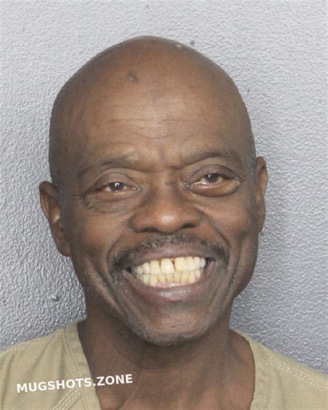 SALOMON MARIO 11/29/2023 - Broward County Mugshots Zone