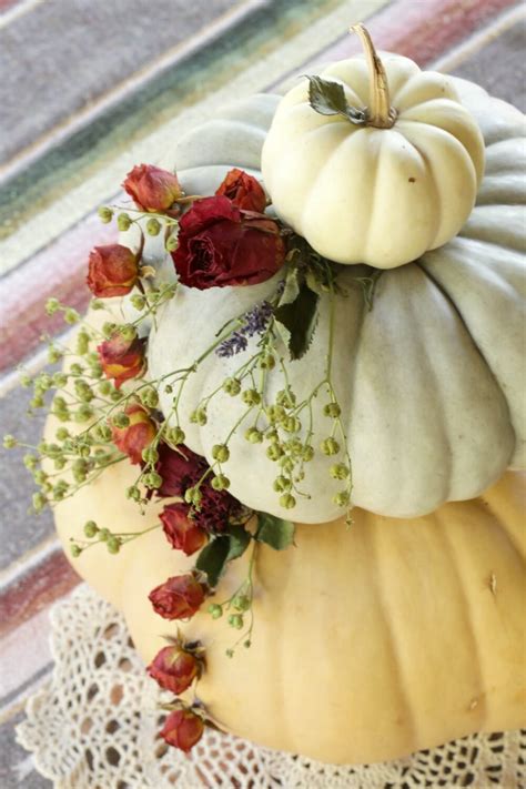 Dried Floral Tiered Pumpkin Centerpiece (Wedding Cake Inspired ...