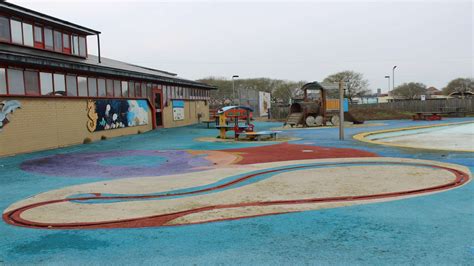 Sheerness paddling pool at Sheppey Leisure Complex closed after ...