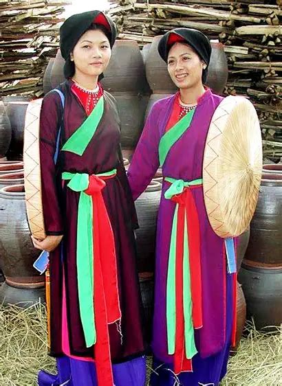 The Overview of Traditional Vietnamese Clothing