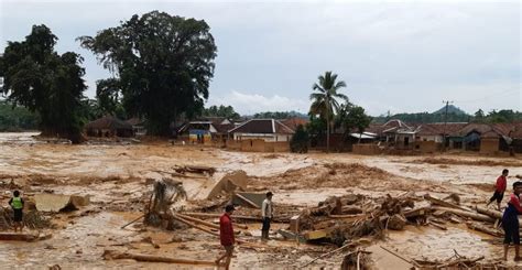 DQ Salurkan Bantuan pada Pengungsi Banjir di Lebak Banten