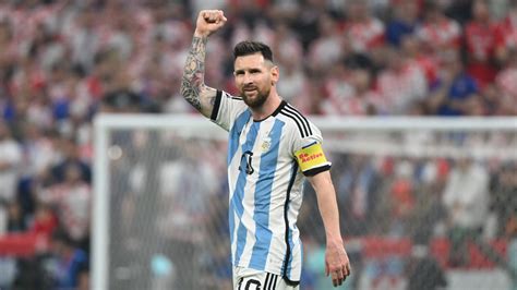 Who is Argentina team captain? Lionel Messi set to raise first Worl...