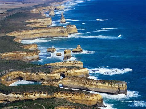 The Twelve Apostles (Victoria), Australia - YourAmazingPlaces.com