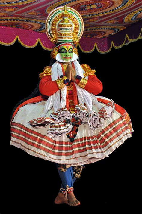 Kathakali Dancer, #Kerala | Dance of india, Indian classical dance ...