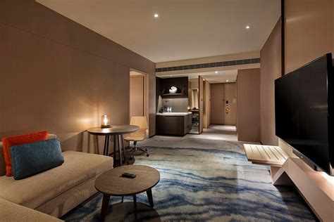 Hilton Taipei Sinban Rooms: Pictures & Reviews - Tripadvisor