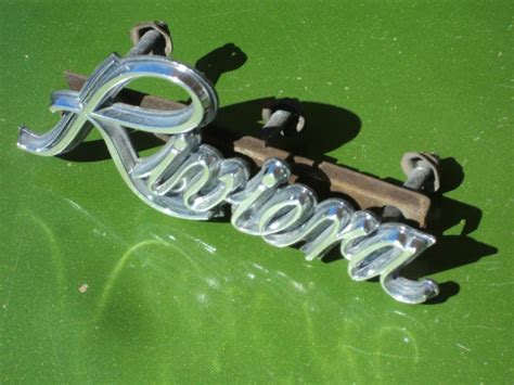 Purchase 1976 76 Buick Riviera Grille Script Emblem in South Gate ...