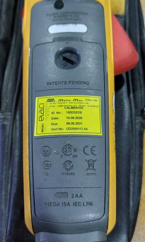 Fluke 375 Clamp Meter, Commercial & Industrial, Construction Tools ...