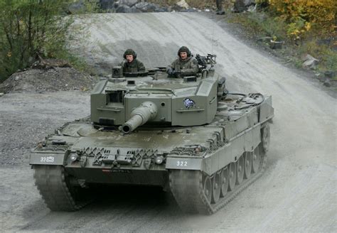 Leopard 2a1 | Battle tank, Tanks military, Army tanks