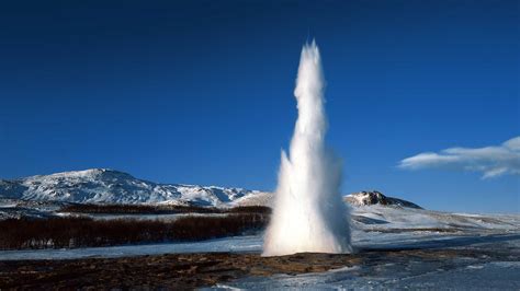 Geysir : South Iceland : Travel Guide : Nordic Visitor