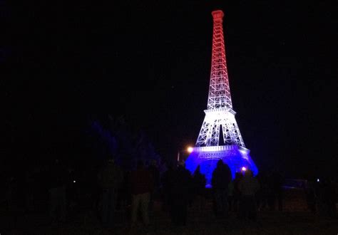 Paris, Tenn., Eiffel Tower shines with new lighting system - WBBJ TV