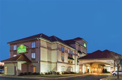 La Quinta Inn & Suites Bentonville | Bentonville AR