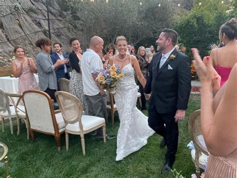 Candace Cameron Bure shares sweet photos of Jodie Sweetin’s wedding