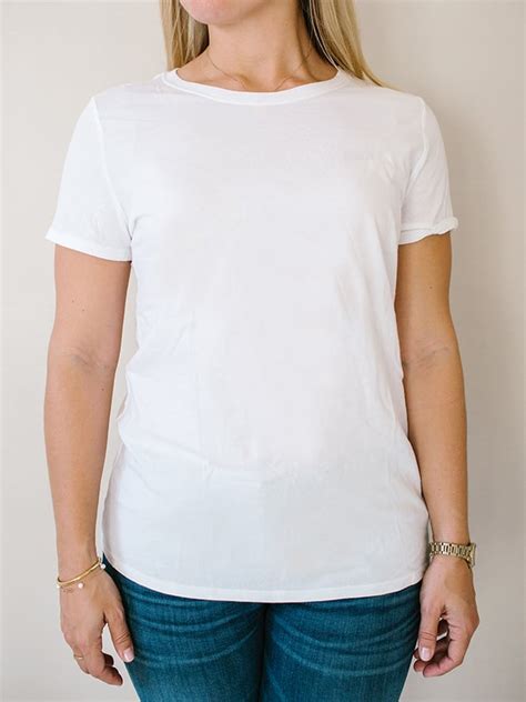 The Perfect White T Shirt Style Guide: The Perfect White T-shirt | Venzero